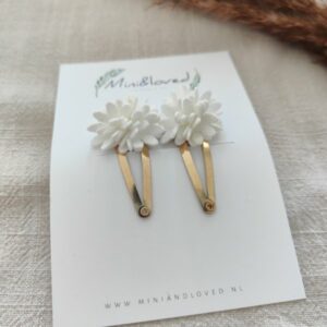 White flower clip middel (2 stuks)