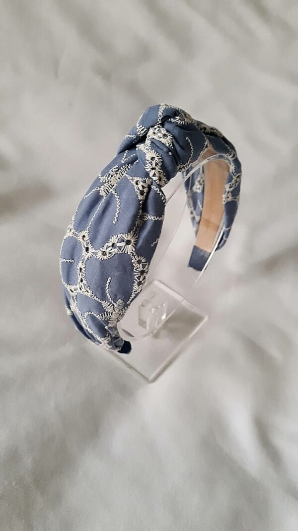 Diadeem denim flowers