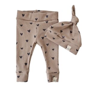Newborn set -  hartjes dark beige