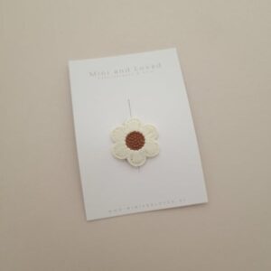 Mini&loved - Antislip haarspeldje Flower Amélie Off-White
