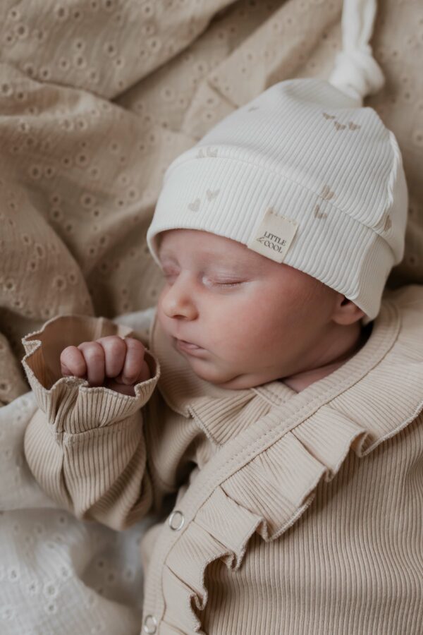 Newborn Mutsje los -mini hartjes ecru - Afbeelding 2