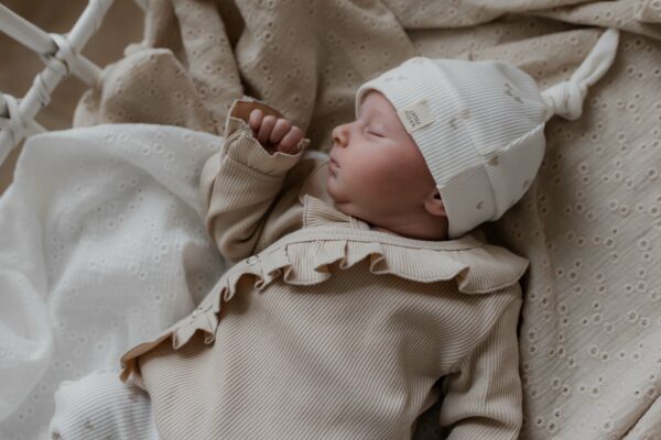 Newborn set - hartjes ecru - Afbeelding 3