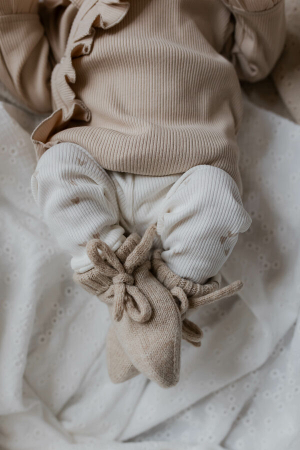 Newborn set - hartjes ecru - Afbeelding 4