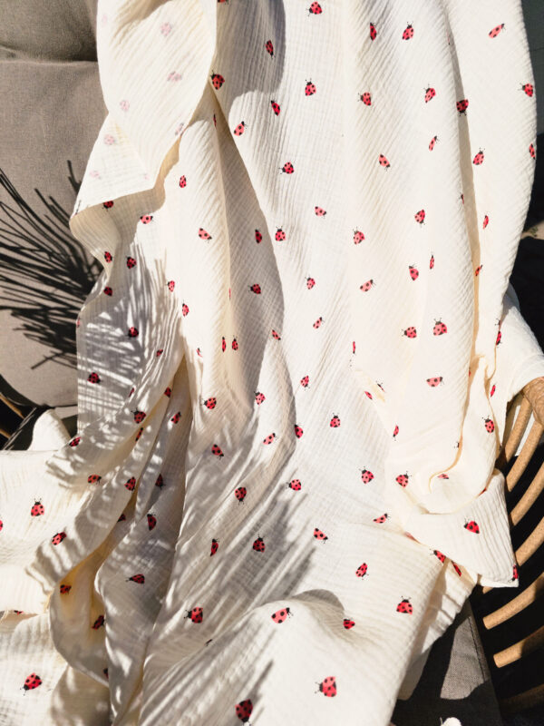 XL Beach Swaddle - Lieveheersbeestjes