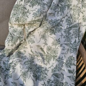XL Beach Swaddle - vogels green