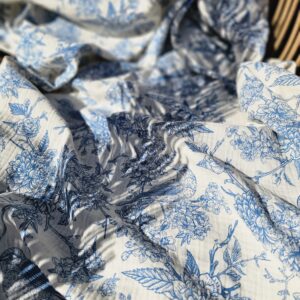 XL Beach Swaddle - vogels blue