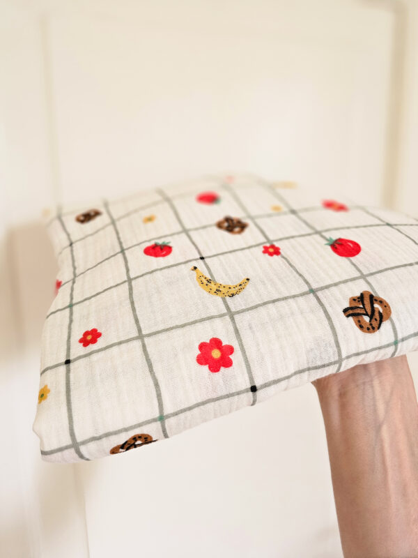 XL Beach Swaddle - Fruit