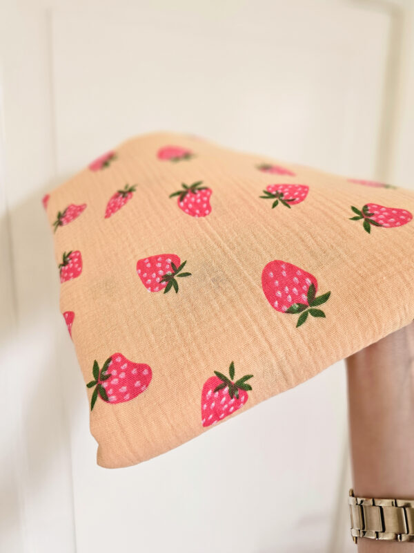 XL Beach Swaddle -Aardbei mini