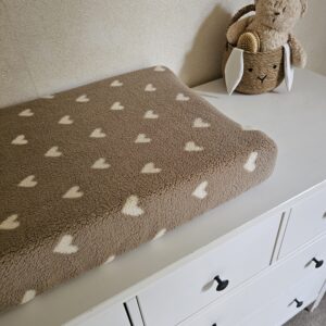 Aankleedkussenhoes -hartjes taupe teddy