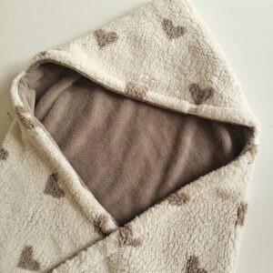 Badcape/Wikkeldoek hartjes teddy