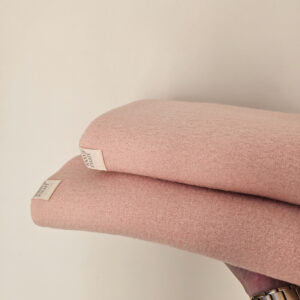 Wieg-/ledikantdeken Wol zalm roze