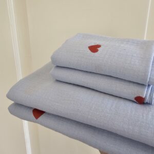 Swaddle - baby blauw hartjes rood