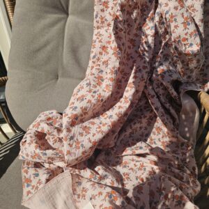 XL Beach Swaddle - bloemen oranje