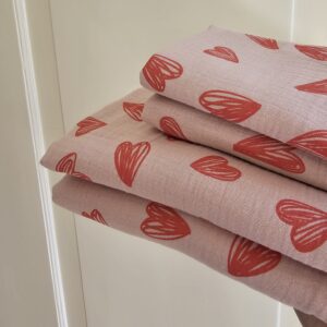 Swaddle -grote rode hartjes