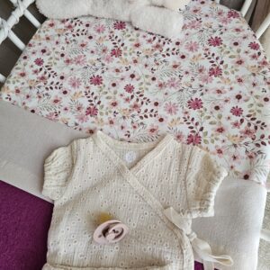 Wieg- & ledikanthoeslaken -  Bloemen mix
