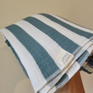 XL Beach Swaddle - brede streep ecru groen
