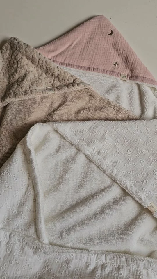 Sneak peek 👀Kijk nou wat er vandaag binne kwam?
Voor welke zou jij gaan?Vanavond online..#littleandcool #webshop #newborn #babycadeau #newbornbaby