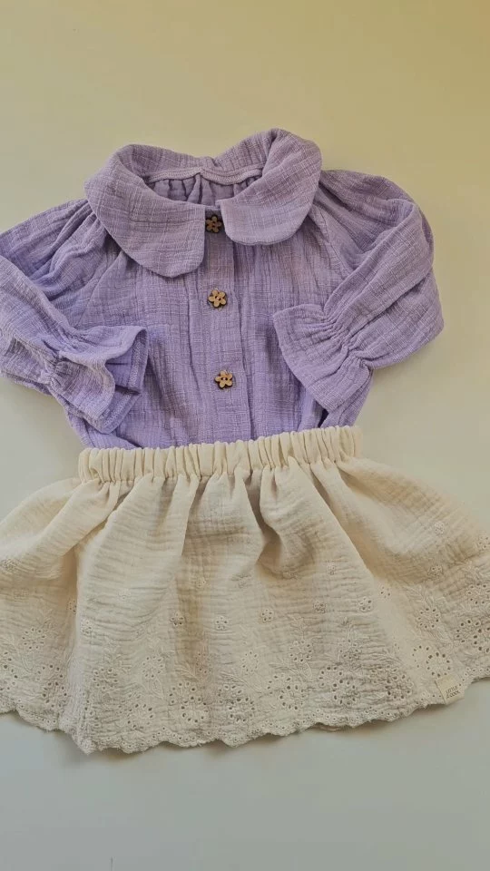 Sneak peek..Welke combi is jou favoriet?Aanstaande vrijdag online.#webshop #kinderoutfit #kinderkleding #meisjeskleding #kidsfashion